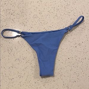 Frankie’s bikinis bottoms